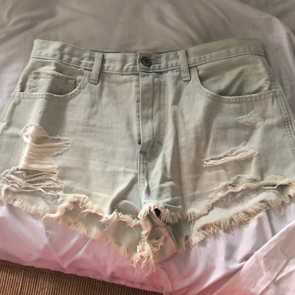Hollister high waisted shorts!